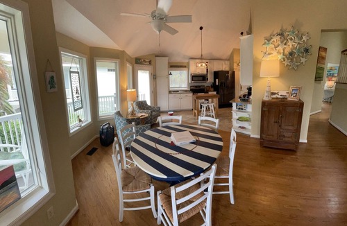 Saint Helena Island House | New Screened Porch on the Canal with Beach Access steps away!