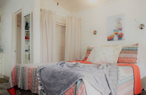 Steele Creek Cabin | New Waterfront Cabin On The Large Sundeck 1 Bedroom Cabin by Redawning