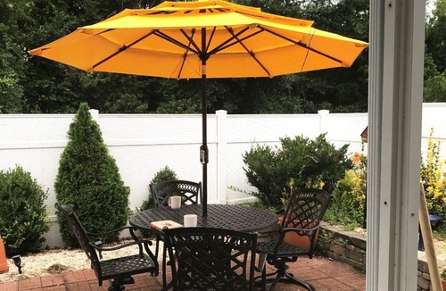Johns Island House | Newly Furnished-Dog Friendly TH/Fenced Yard/Scrnd porch/Pool-Ideal location.