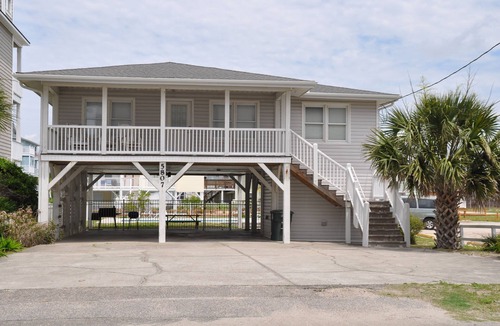 North Myrtle Beach House | Ocean view, Pet Friendly house with private swimming pool! Sleeps 10.