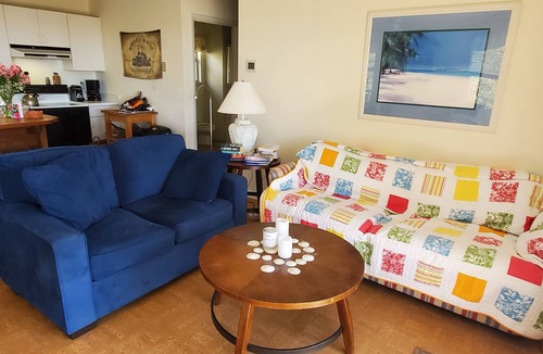 Beaufort House | Ocean Views, Mid-Island, Main 3BR2BA + Guest 1BR1BA House s