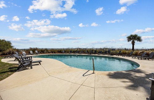 Isle of Palms Condo | Oceanfront 2BR, 2BA Condo in Wild Dunes! Community Pool! Great View Looking at the Atlantic Ocean!