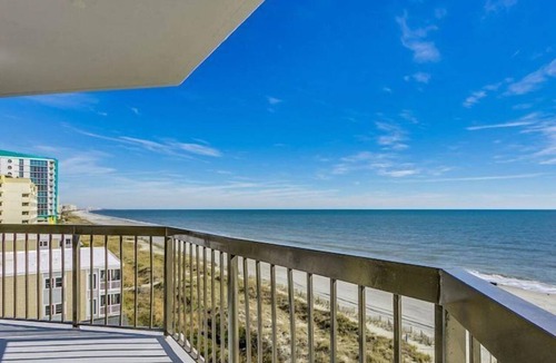 Crescent Beach Condo | Oceanfront Corner Two Bedroom Condo - Crescent Towers II 405