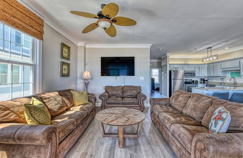 Long Bay Estates House | Oceanfront duplex with 6 bedrooms/6 bath on each side. This is Drs Rx.