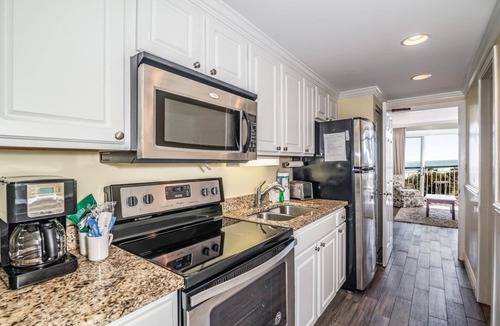Litchfield by the Sea Condo | Oceanfront Elegance 1BR Bridgewater Pawleys Island!