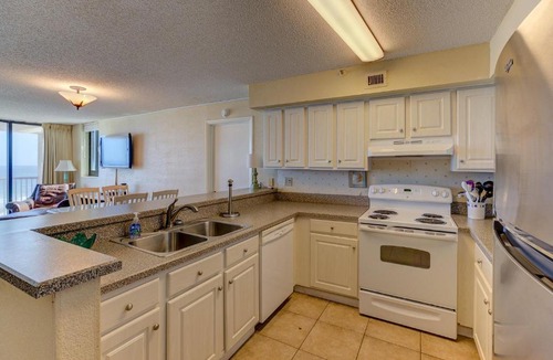 Ocean Drive House | Oceanfront indoor swimming pool Sea Winds gorgeous oceanfront views secure building