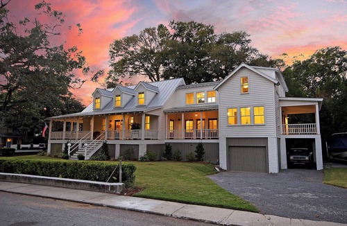 Old Village Historical District House | Old Village Luxury – Historic 5BR, Walk to Dining, Shops, & Sunset Views