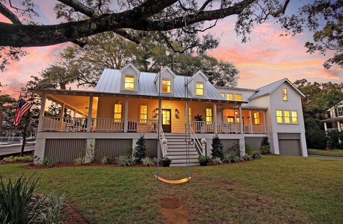 Old Village Historical District House | Old Village Luxury – Historic 5BR, Walk to Dining, Shops, & Sunset Views