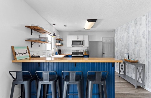 Crescent Beach House | ONE More Happy Day-3BR/3BA Beach House-Sleeps 11