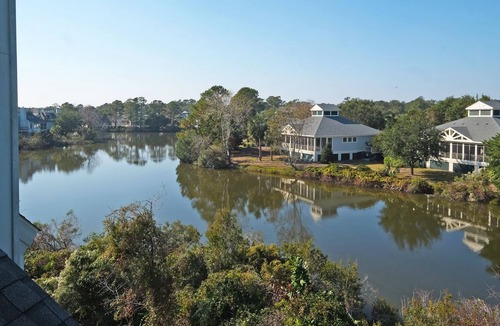Litchfield by the Sea House | Oyster Catcher 76 Lake View 3BR 3BA Villa