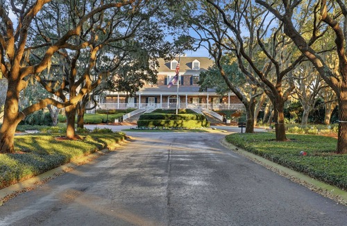 Debordieu Colony Villa | Palmetto Place, Beachfront Villa with Resort Perks