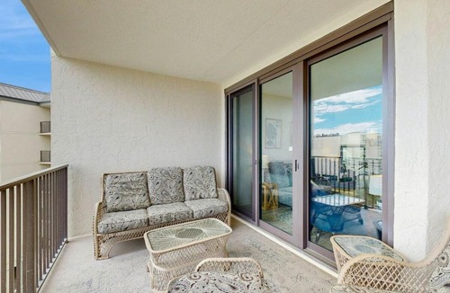 Litchfield by the Sea Apartment | Palmetto Sunrise