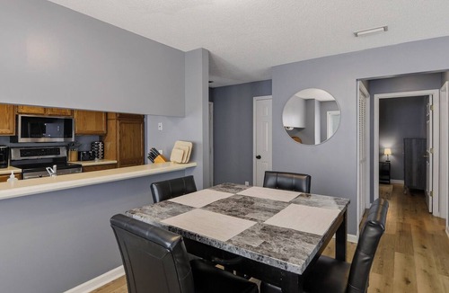 Winston - Salem Condo | Peaceful 2 BR condo with pool close to Downtown, Hospitals, walk to Shopping