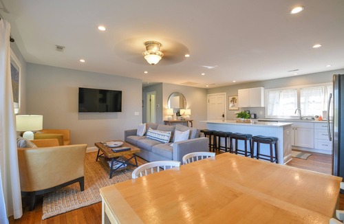 Hanahan House | Peaceful 3BR, Private Pool & Marsh Views Minutes from Charleston & Beaches