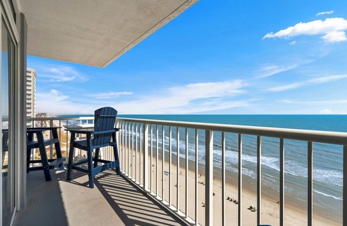 Arcadian Shores Apartment | Pelican's Perch @ Seawatch