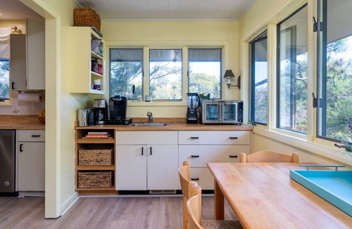 Seabrook Island House | Perfect Beach House Steps to Ocean! Sleeps 10! Amenity access included! Pet Friendly!