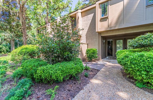 Sea Pines House | PET FRIENDLY! 503 Plantation Club Walk to Pool Sleeps 6 Sea Pines