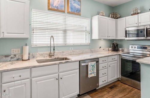 Saint Helena Island House | Pet Friendly, 6-seat Golf Cart included - 39 Davis Love
