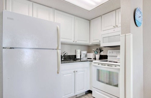Myrtle Beach Condo | Pet Friendly, Direct Oceanfront, True One Bedroom