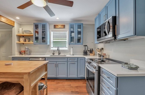 Johns Island House | Pet Friendly Home with Fenced Yard, Conveniently Located!