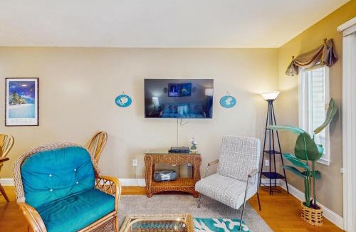 Folly Beach House | Pier Pointe Villas C102