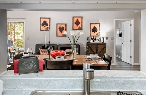 Pinehurst House | Pinehurst Brews & Snooze | Course Six | EV Charger