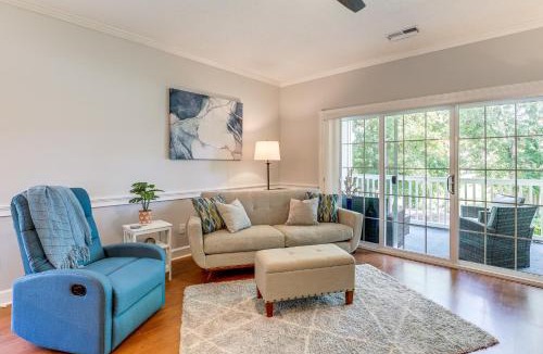 Myrtle Beach House | Pool Access! Myrtle Beach Condo, 7 Mi to Boardwalk