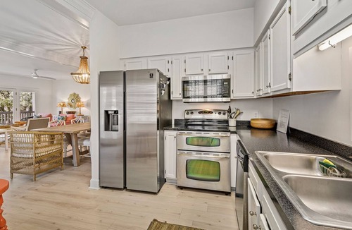 Debordieu Colony Condo | Poolside 3B villa, on golf course with pool.