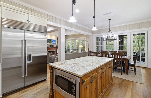 Vanderhorst Plantation House | PREMIER Kiawah Home on Surfsong Road, 5 bedrooms, Private Pool!