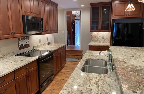 Madison Park House | Premium Location in Charlotte! 5br, 4ba- Sleeps 15