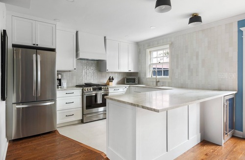 Harleston Village House | Private Courtyard + Steps from King St +Parking Included