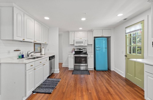 Mount Pleasant Cottage | Private Rifle Range Cottage -Near IOP & Charleston