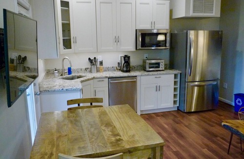 Charleston Apartment | Private Waterfront Apartment Among The Grand Oaks