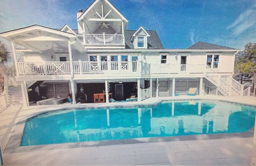 Sullivan's Island House | Pura Vida Beach House On Beautiful Sullivans Island SC