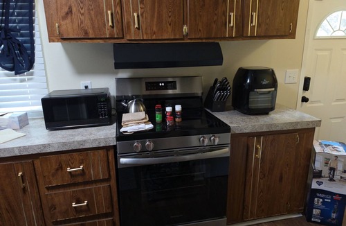 Moncks Corner House | Quiet, pet-friendly 3-bedroom near Summerville and 45 mins from Charleston