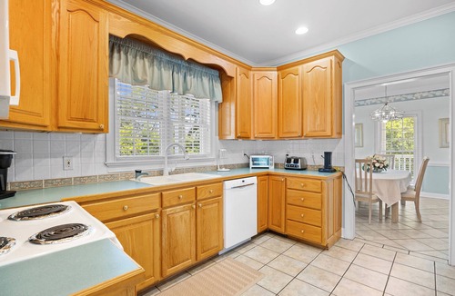 North Litchfield Beach House | Raised Beach House, Furnished Sundeck, Grill, Easy Walk to Beach, Dog Friendly