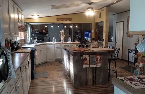 Aiken House | Relaxing Beautiful Views Plenty of Back Roads to Ride ATVs-Horses- Pets Welcomed