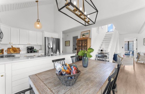 Sealoft Villas Cottage | Renovated on the Lagoon within Walking Distance to the Beach & Amenity Cards!