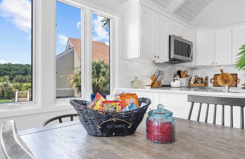 Sealoft Villas Cottage | Renovated on the Lagoon within Walking Distance to the Beach & Amenity Cards!