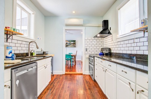 Downtown Charleston House | Renovated two-story home in Charleston with private yard - 30-day rental
