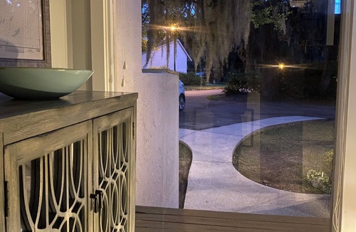 Georgetown House | RENT/SALE Peaceful Waterfront/Lake 2 bed/1.5 ba Belle Isle Yacht Club Georgetown