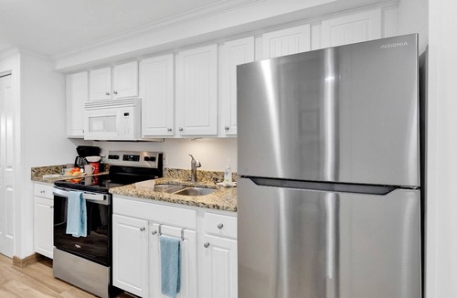 Litchfield by the Sea Condo | ReSet ReWind and ReCharge - Listen to the Waves