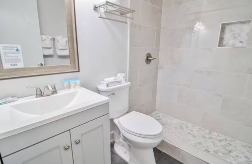 Litchfield by the Sea Hotel | Resort View King Room | Peaceful Stay with Poolside Resort Views