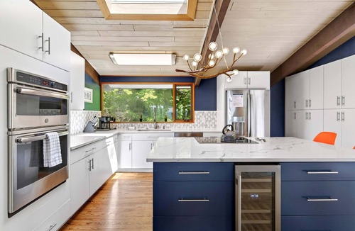Fairview House | Retro Metro Deck House | MCM Gem with Hot Tub & Spectacular Views!
