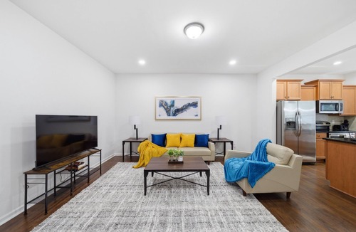 Rolesville House | Rolesville Retreat Near Parks, Dining & Downtown Raleigh - RDU Convenient