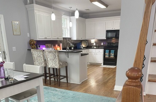 Rosewood House | Rosewood Bungalow: Modern Luxury Amenities, High-End Design and Oasis Back Deck