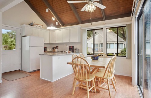Night Heron House | Sea Pines - 3 bedroom 2 bath Cottage with Spectacular Lagoon View