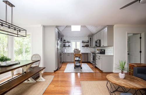 Sea Pines House | Sea Pines! Total renovation completed in 2022! Just a bike ride from the beach!