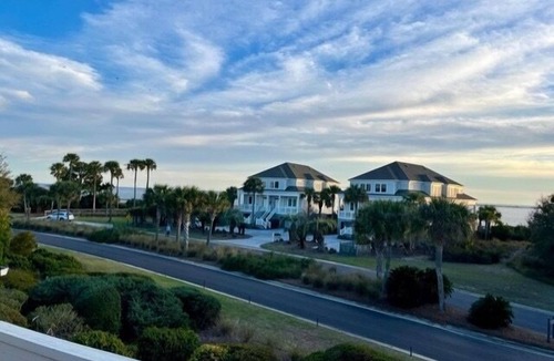 Spinnaker Beachhouses Villa | Seabrook Exclusives | 706 Spinnaker Beach