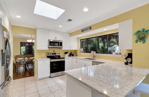 Sea Pines House | SeaPines, Ranch style home, Nicely updated, Great outdoor space, Pet friendly